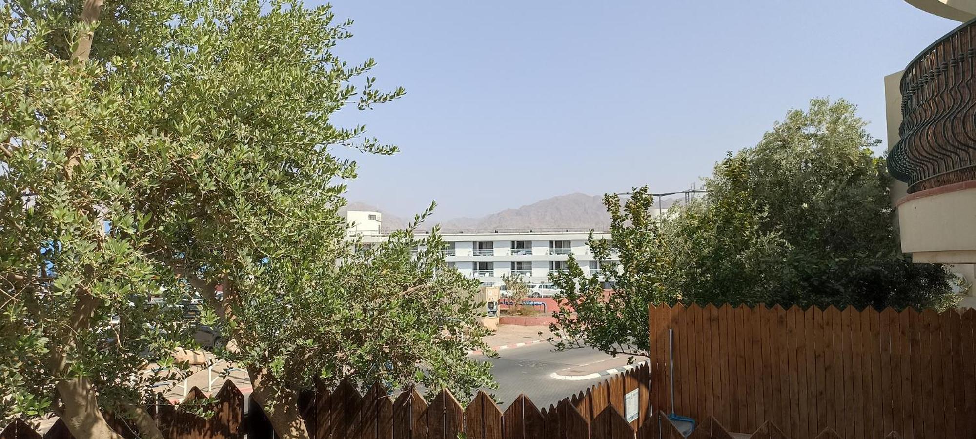 Apartment Amdar Village With Garden Eilat Buitenkant foto
